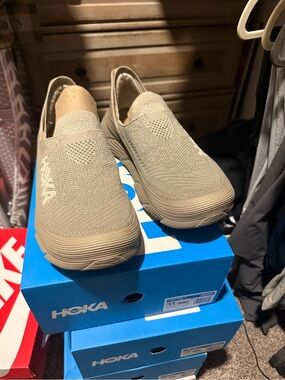 Hoka One One U Restore TC Slip-On Sneakers in Brown